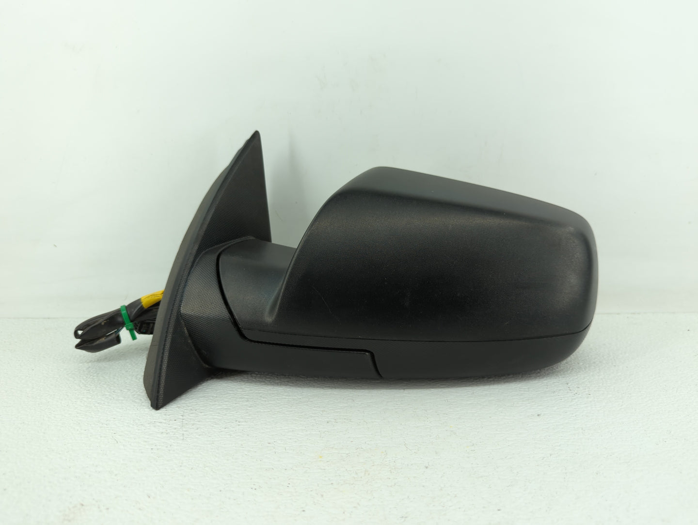 2012-2014 Chevrolet Equinox Driver Side View Mirror - Left Door Mirror OEM Used - Oemusedautoparts1.com