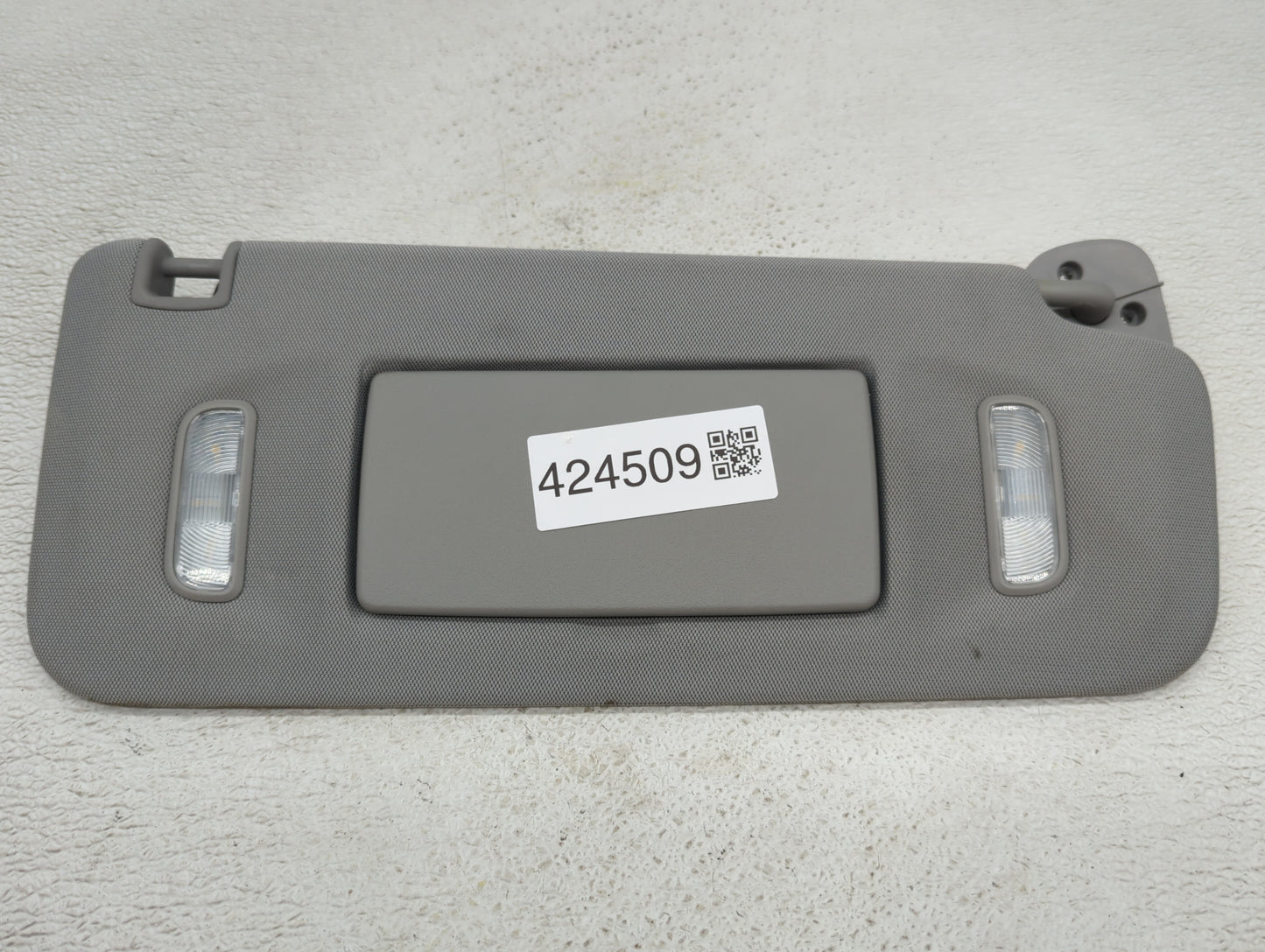 2010-2017 Chevrolet Equinox Sun Visor Shade Replacement Passenger Right Mirror Fits Fits 2010 2011 2012 2013 2014 2015 2016 