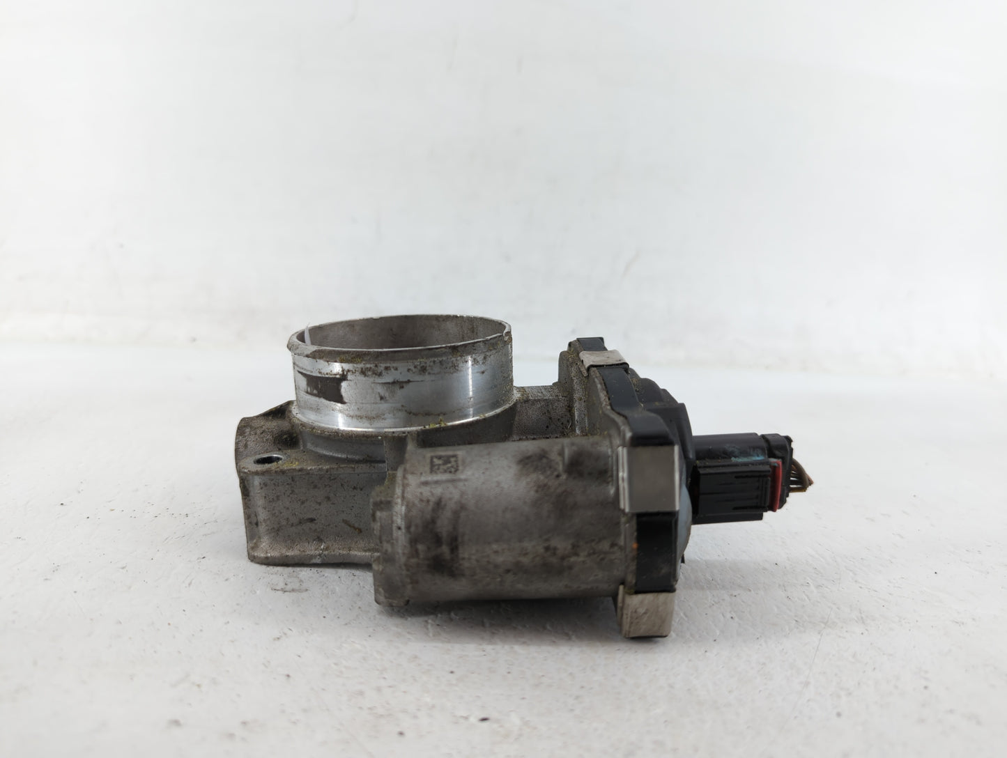 2012-2015 Chevrolet Equinox Throttle Body P/N:12632101CA Fits Fits 2012 2013 2014 2015 OEM Used Auto Parts - Oemusedautopart