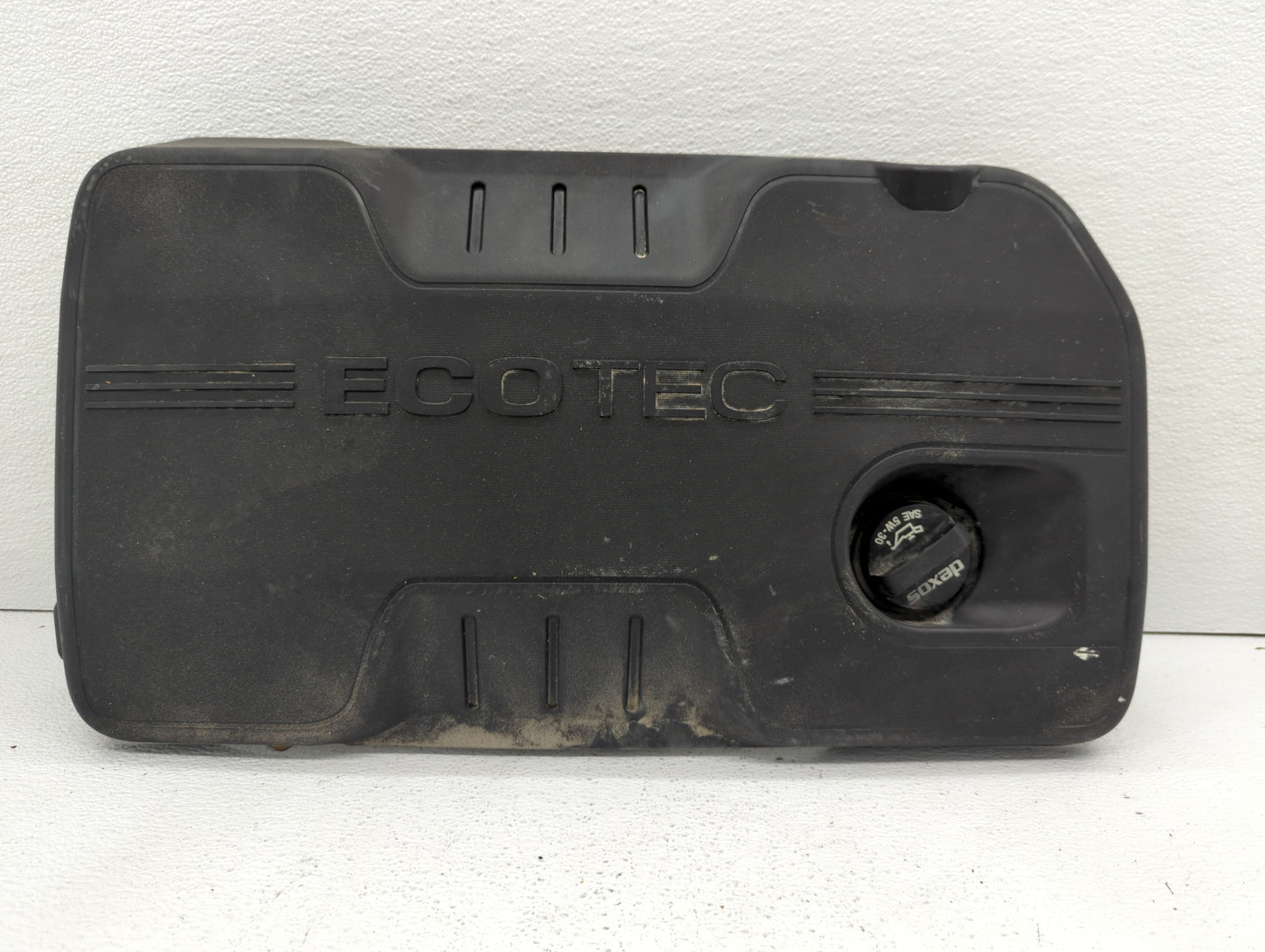 2014 Chevrolet Equinox Engine Cover - Oemusedautoparts1.com