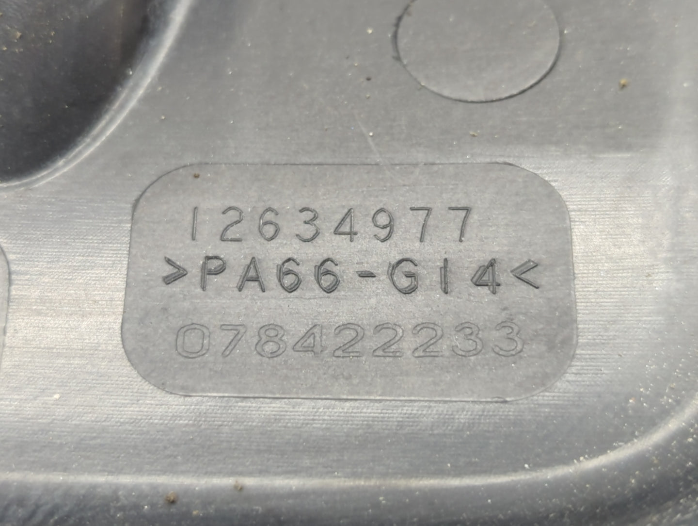 2014 Chevrolet Equinox Engine Cover - Oemusedautoparts1.com