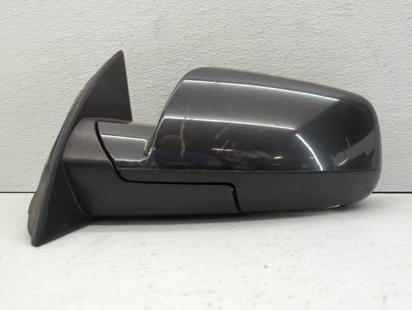2011-2014 Chevrolet Equinox Driver Side View Mirror - Left Door Mirror OEM Used - Oemusedautoparts1.com