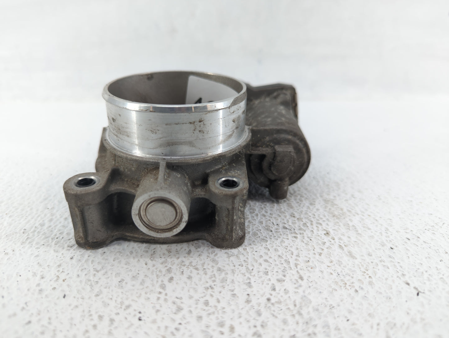 2012-2015 Chevrolet Equinox Throttle Body P/N:12632101CA Fits Fits 2012 2013 2014 2015 OEM Used Auto Parts - Oemusedautopart