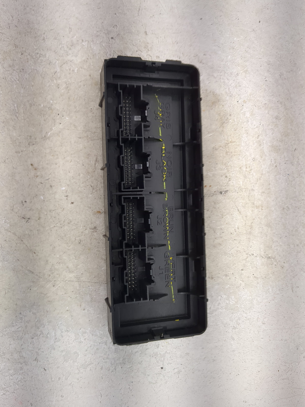 2014-2014 Chevrolet Equinox Communication Control Module 5027604 - Oemusedautoparts1.com
