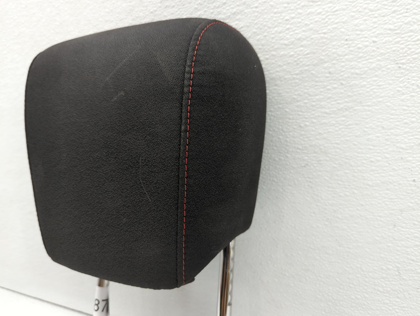 2014 Chevrolet Equinox Headrest Head Rest Front Driver Passenger Seat - Oemusedautoparts1.com