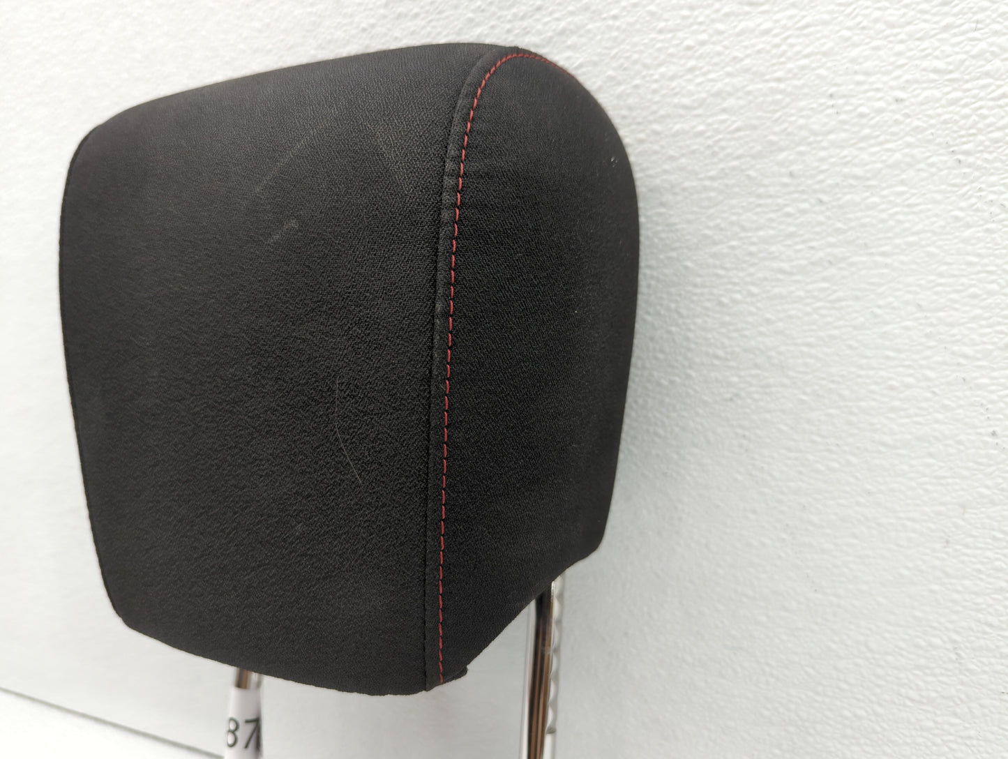2014 Chevrolet Equinox Headrest Head Rest Front Driver Passenger Seat - Oemusedautoparts1.com