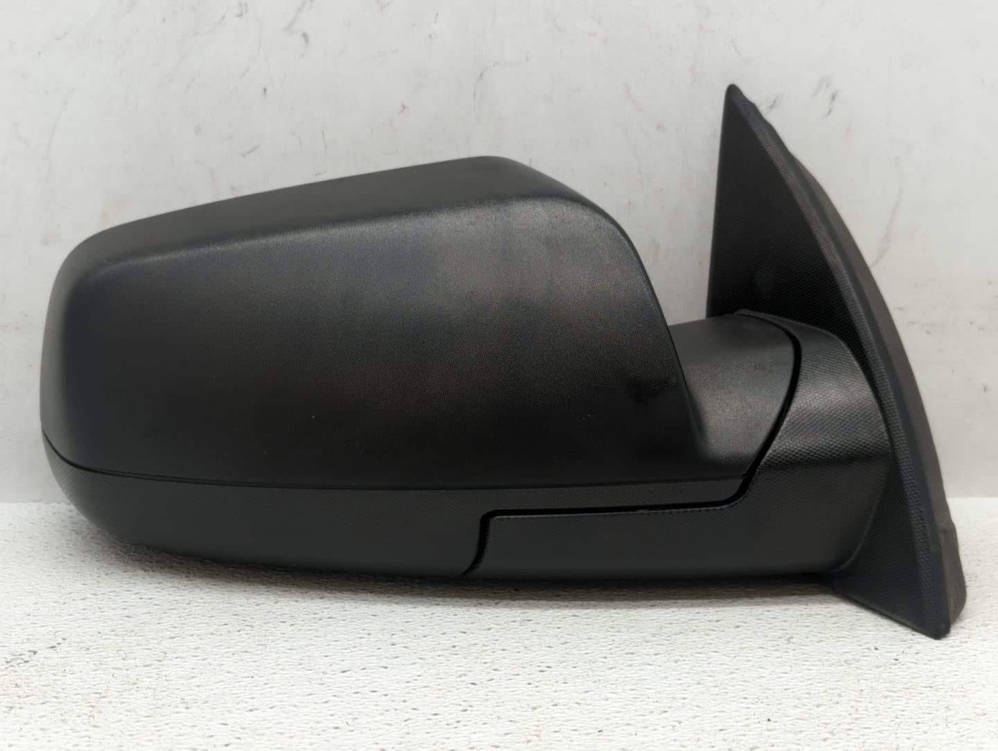 2012-2014 Chevrolet Equinox Passenger Side View Mirror - Right Door Mirror OEM Used - Oemusedautoparts1.com