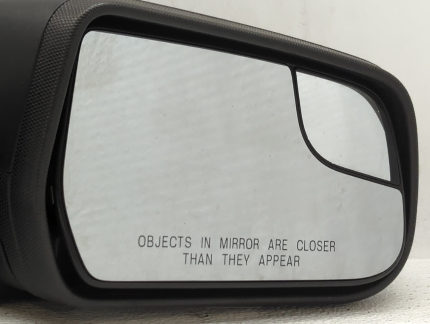2012-2014 Chevrolet Equinox Passenger Side View Mirror - Right Door Mirror OEM Used - Oemusedautoparts1.com