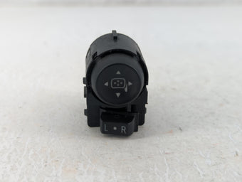 compare product 2010-2017 Chevrolet Equinox Master Power Window Switch Replacement Driver Side Left P/N:20846189 Fits OEM Used Auto Parts