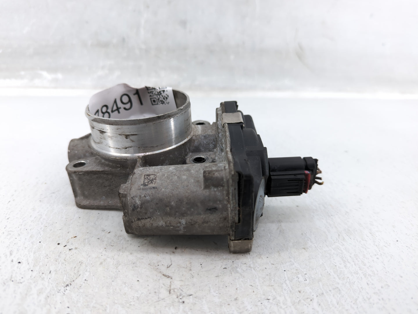 2012-2015 Chevrolet Equinox Throttle Body P/N:12632101CA Fits Fits 2012 2013 2014 2015 OEM Used Auto Parts - Oemusedautopart