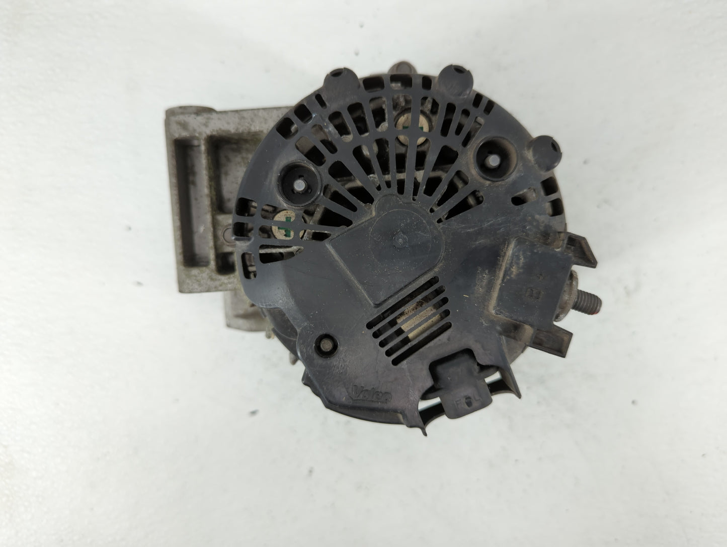 2010-2017 Chevrolet Equinox Alternator Replacement Generator Charging Assembly Engine OEM P/N:13588328 Fits OEM Used Auto Pa