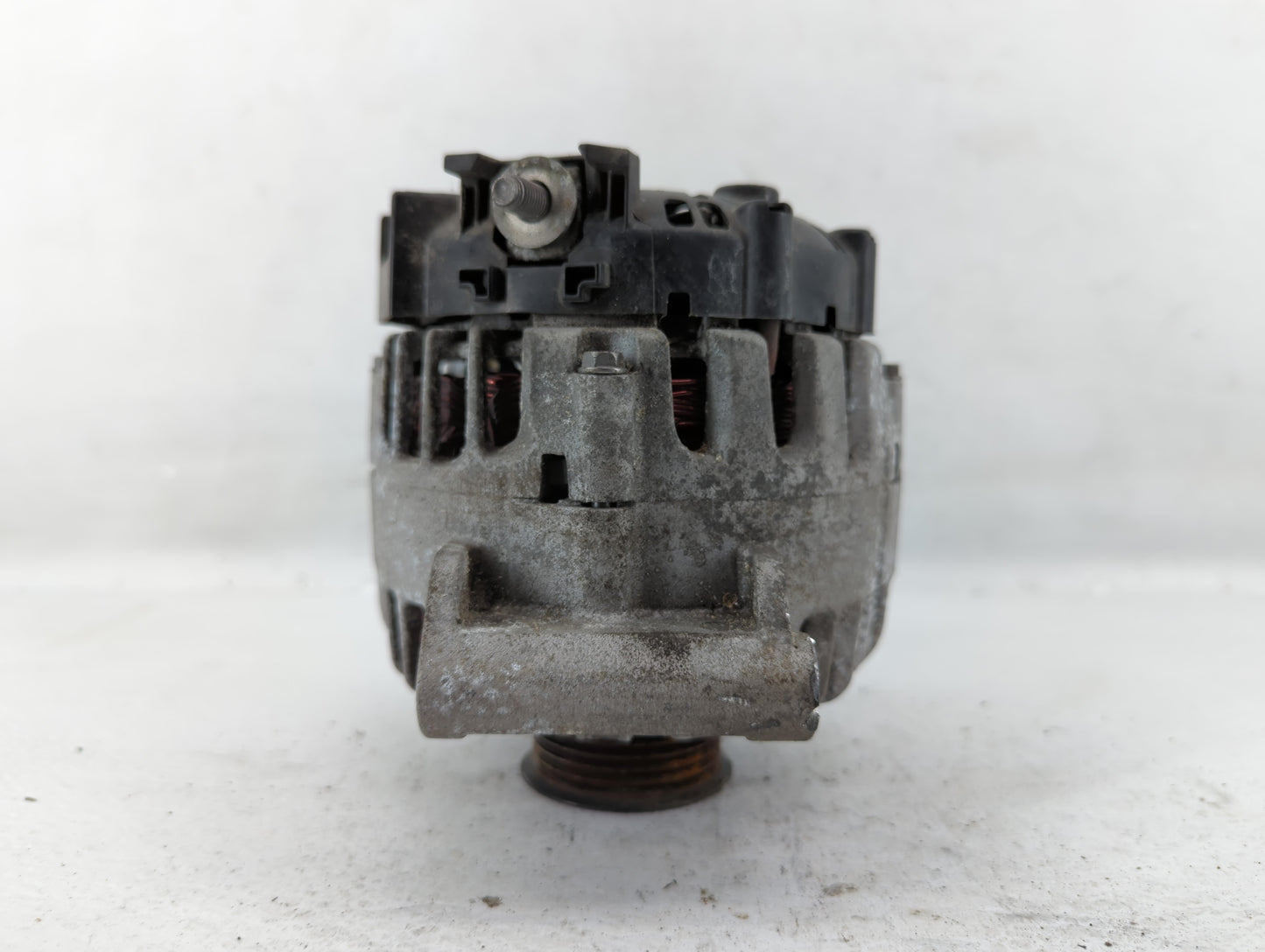 2010-2017 Chevrolet Equinox Alternator Replacement Generator Charging Assembly Engine OEM P/N:13588328 Fits OEM Used Auto Pa