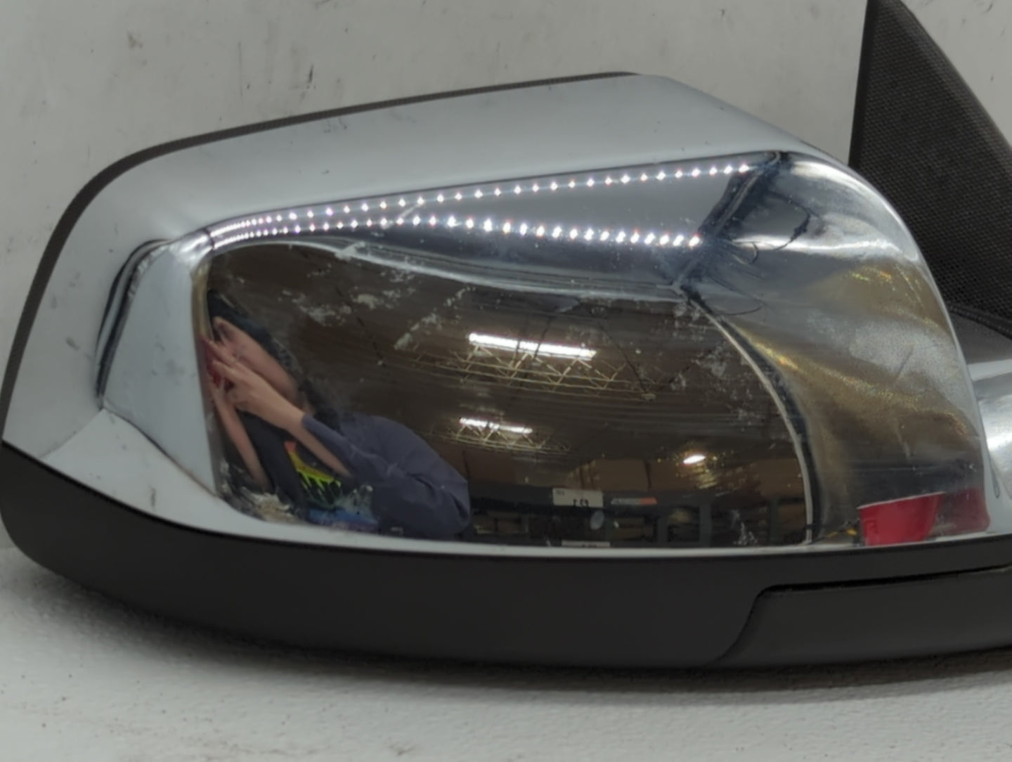 2014 Chevrolet Equinox Passenger Side View Mirror - Right Door Mirror OEM Used - Oemusedautoparts1.com