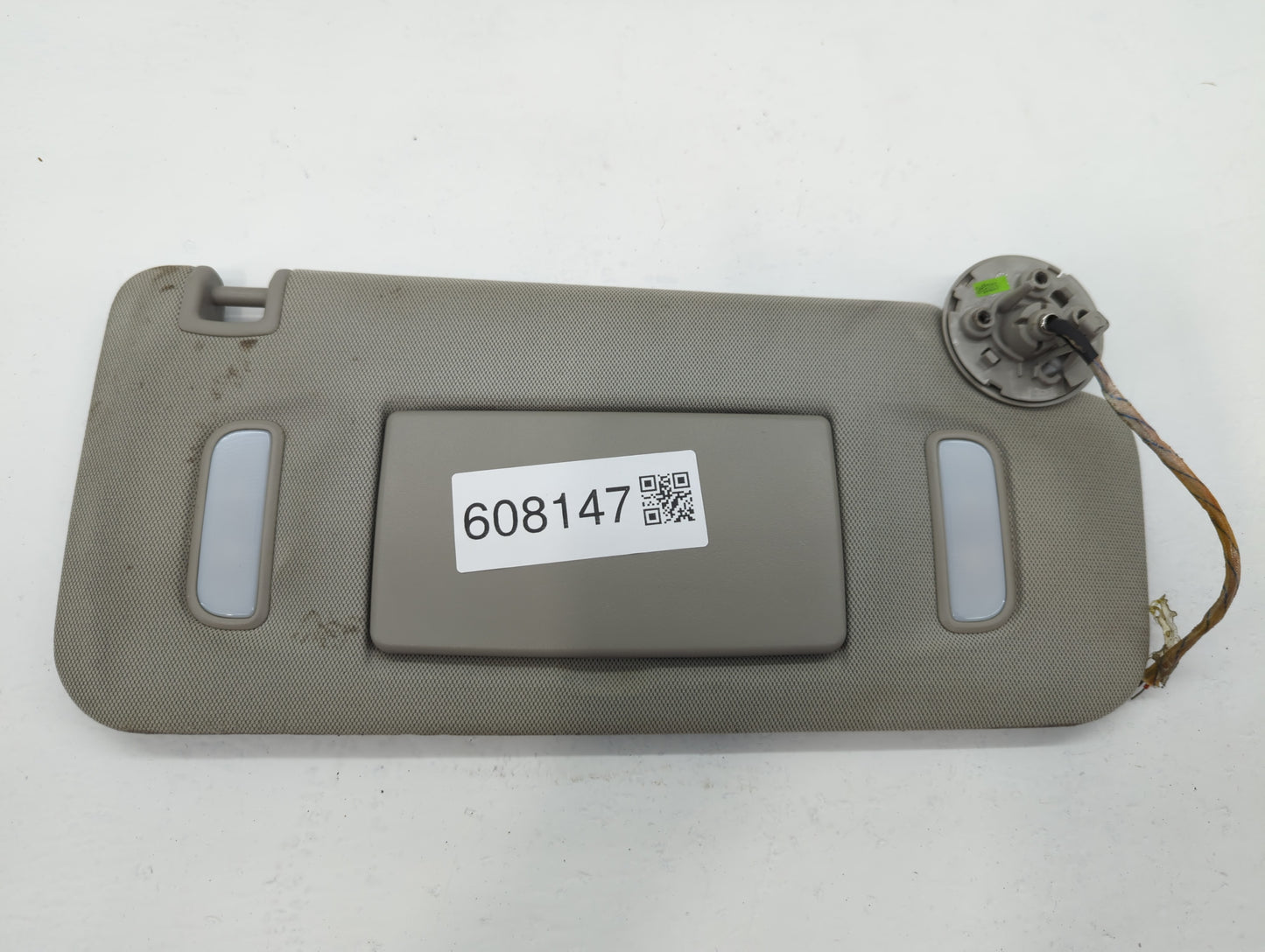 2010-2017 Chevrolet Equinox Sun Visor Shade Replacement Passenger Right Mirror Fits Fits 2010 2011 2012 2013 2014 2015 2016 