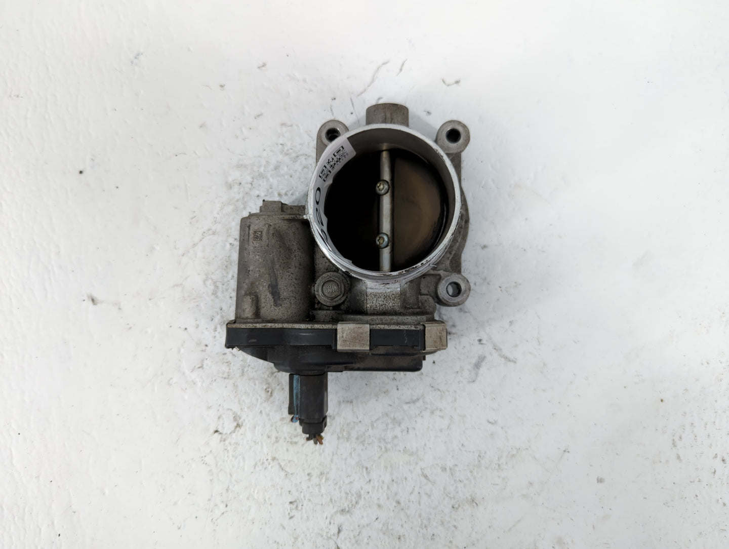 2012-2015 Chevrolet Equinox Throttle Body P/N:12632101CA Fits Fits 2012 2013 2014 2015 OEM Used Auto Parts - Oemusedautopart
