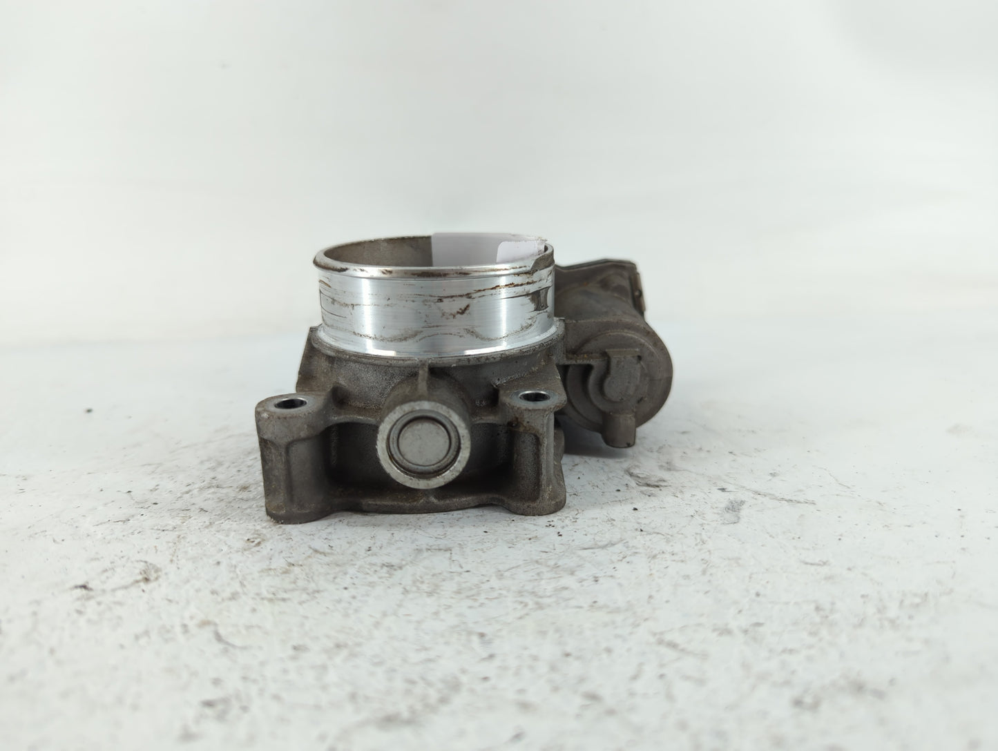2012-2015 Chevrolet Equinox Throttle Body P/N:12632101CA Fits Fits 2012 2013 2014 2015 OEM Used Auto Parts - Oemusedautopart