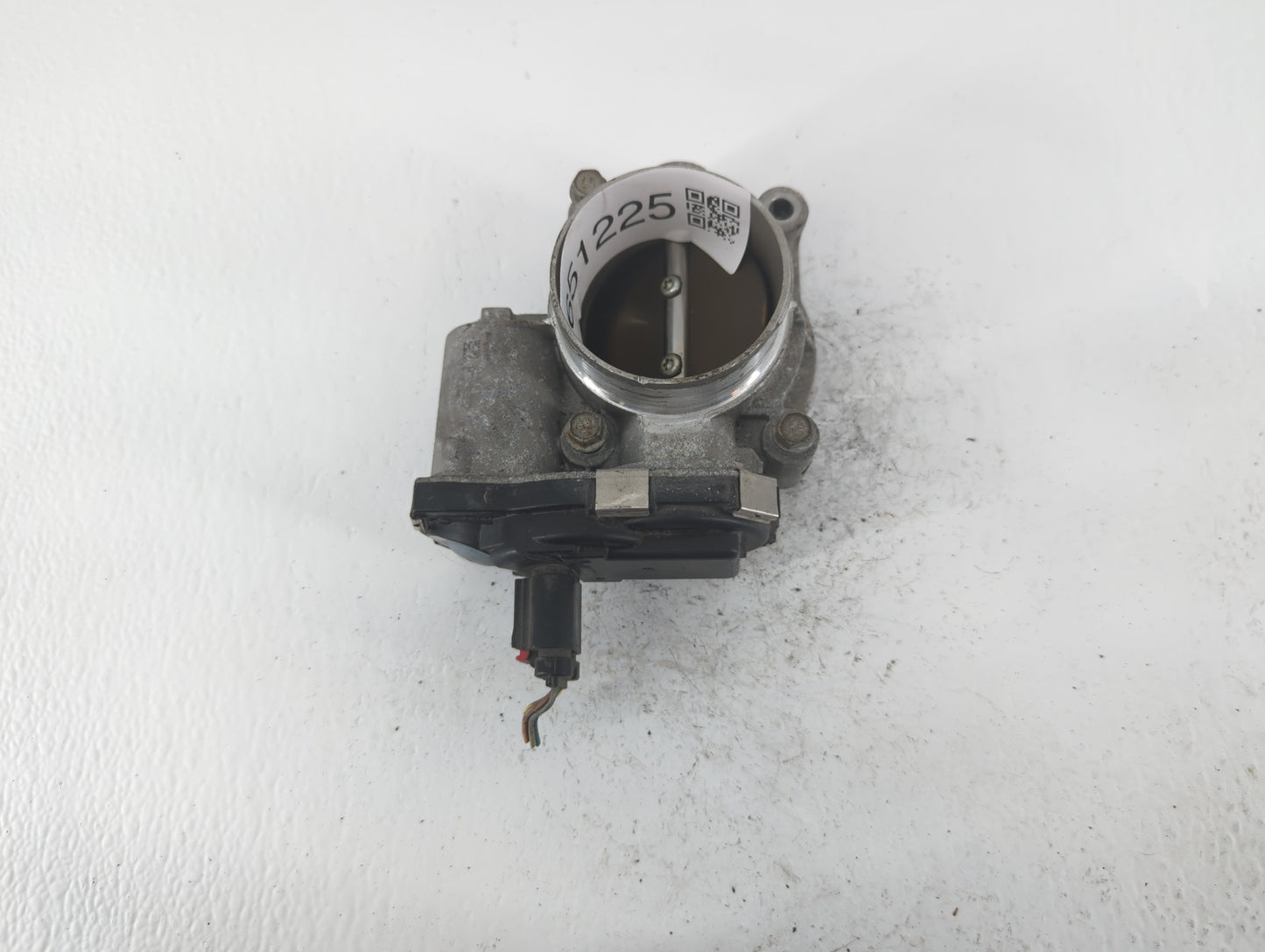 2012-2015 Chevrolet Equinox Throttle Body P/N:12632101CA Fits Fits 2012 2013 2014 2015 OEM Used Auto Parts - Oemusedautopart