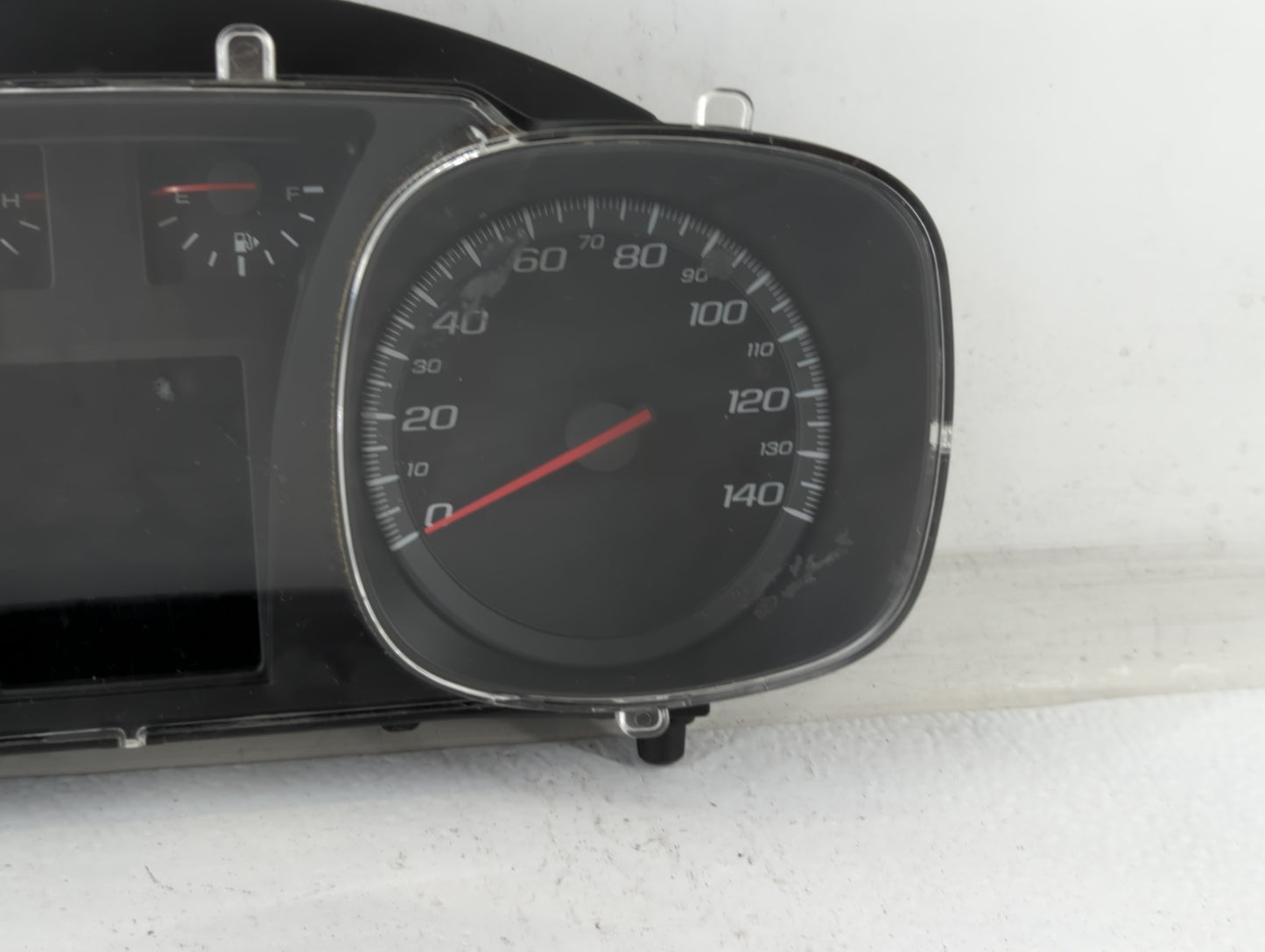 2013-2017 Chevrolet Equinox Instrument Cluster Speedometer Gauges P/N:22956682 Fits Fits 2013 2014 2015 2016 2017 OEM Used A
