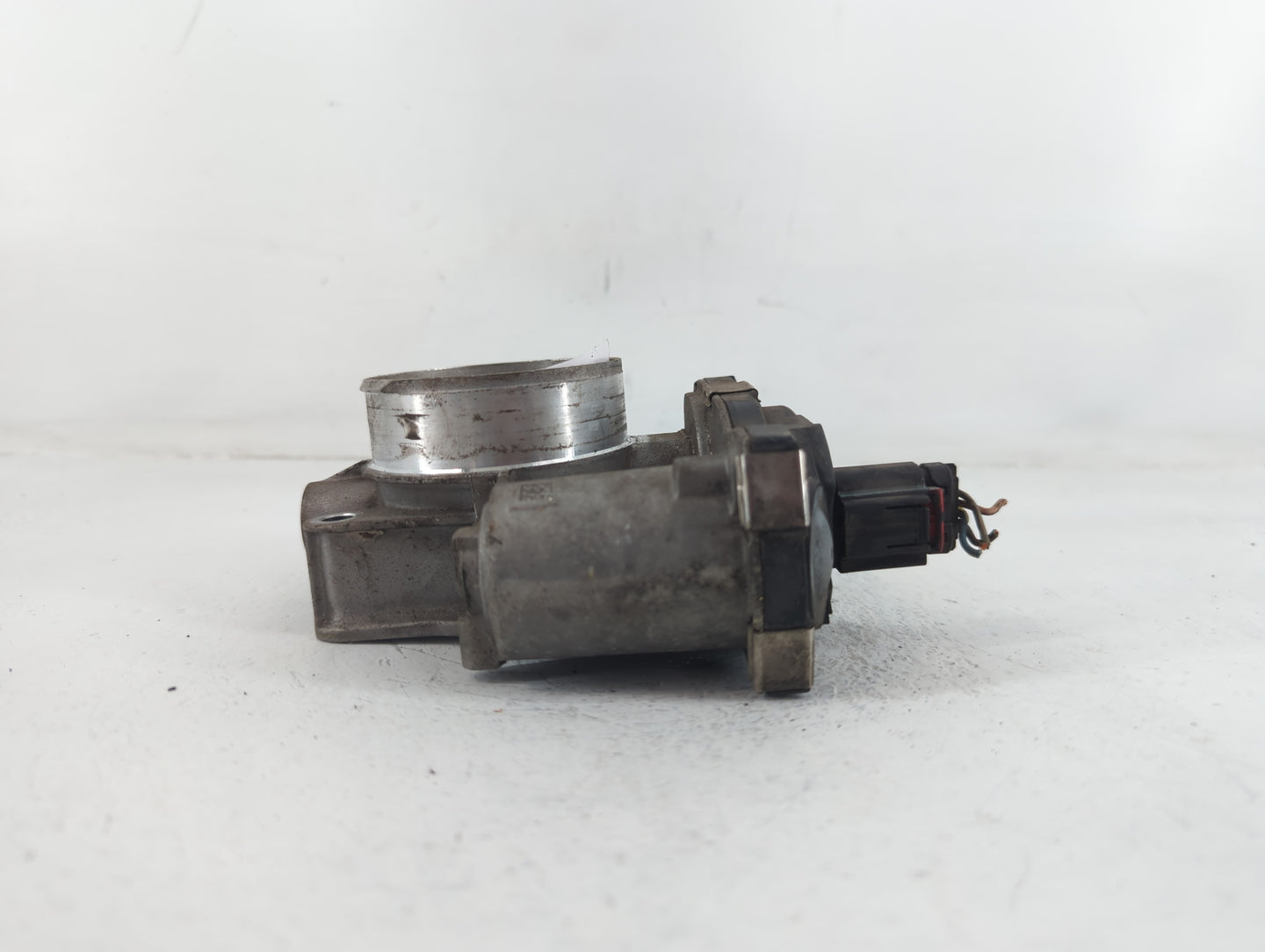 2012-2015 Chevrolet Equinox Throttle Body P/N:12632101CA Fits Fits 2012 2013 2014 2015 OEM Used Auto Parts - Oemusedautopart
