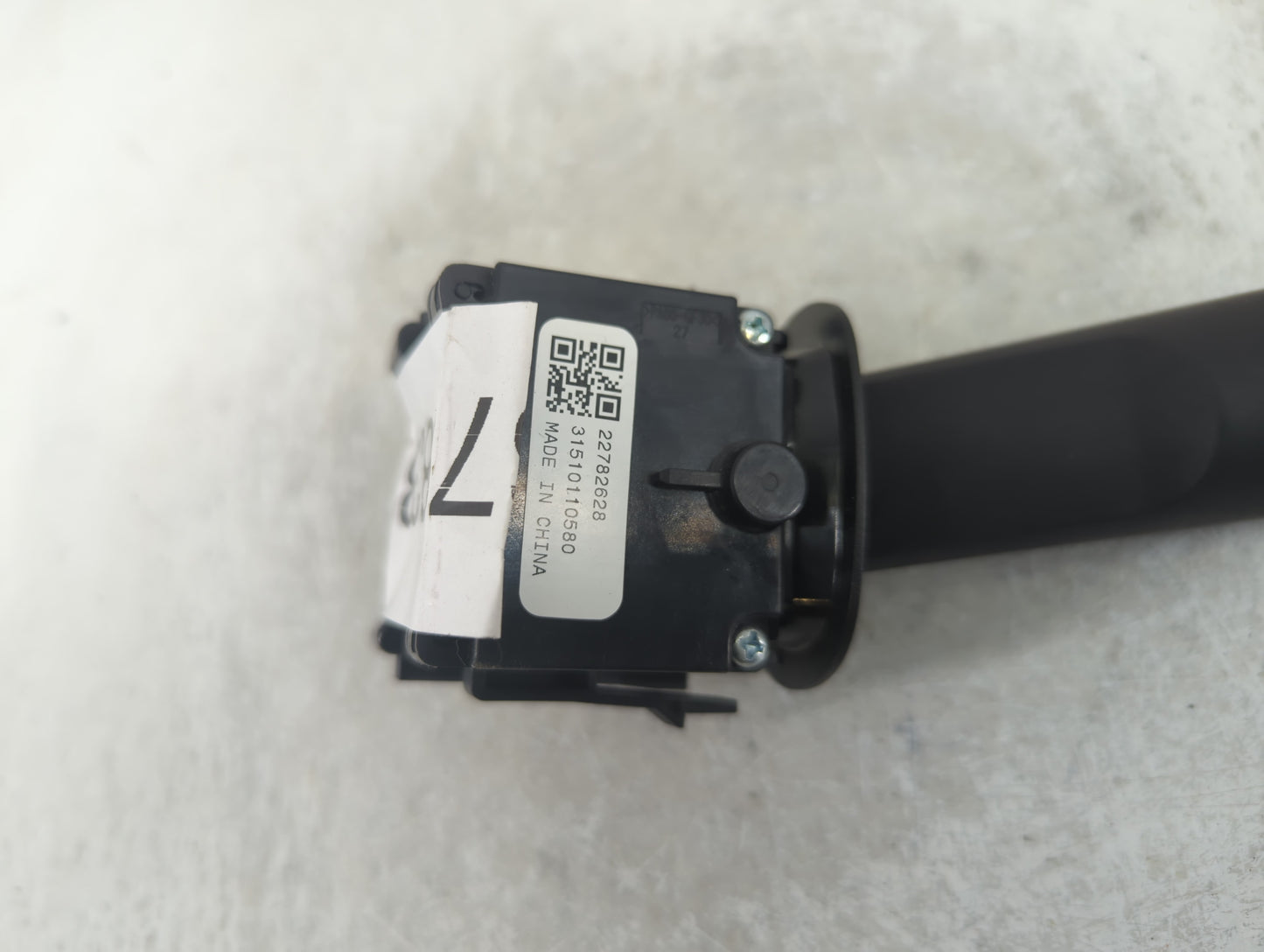 2010-2015 Chevrolet Equinox Column Switch 22782628 679833 - Oemusedautoparts1.com