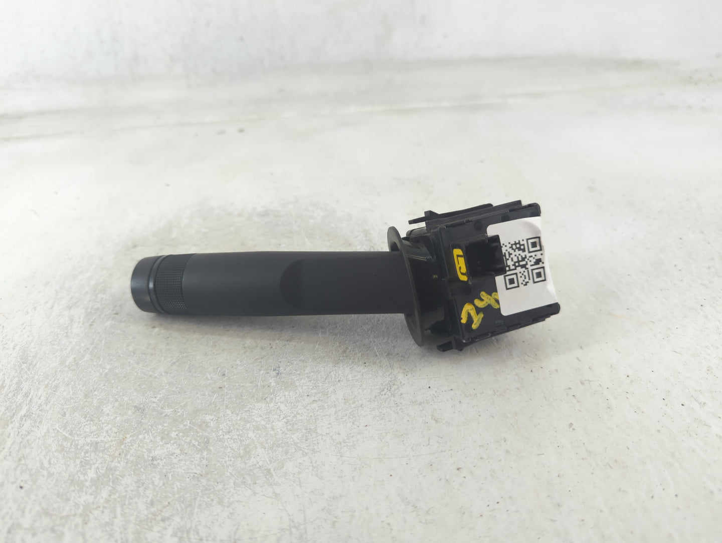 2010-2015 Chevrolet Equinox Column Switch 22782628 679833 - Oemusedautoparts1.com
