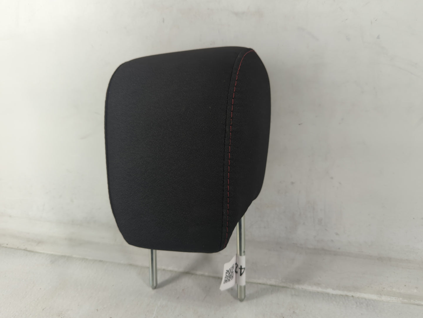 Chevrolet Equinox Headrest Head Rest Front Driver Passenger Seat Black - Oemusedautoparts1.com