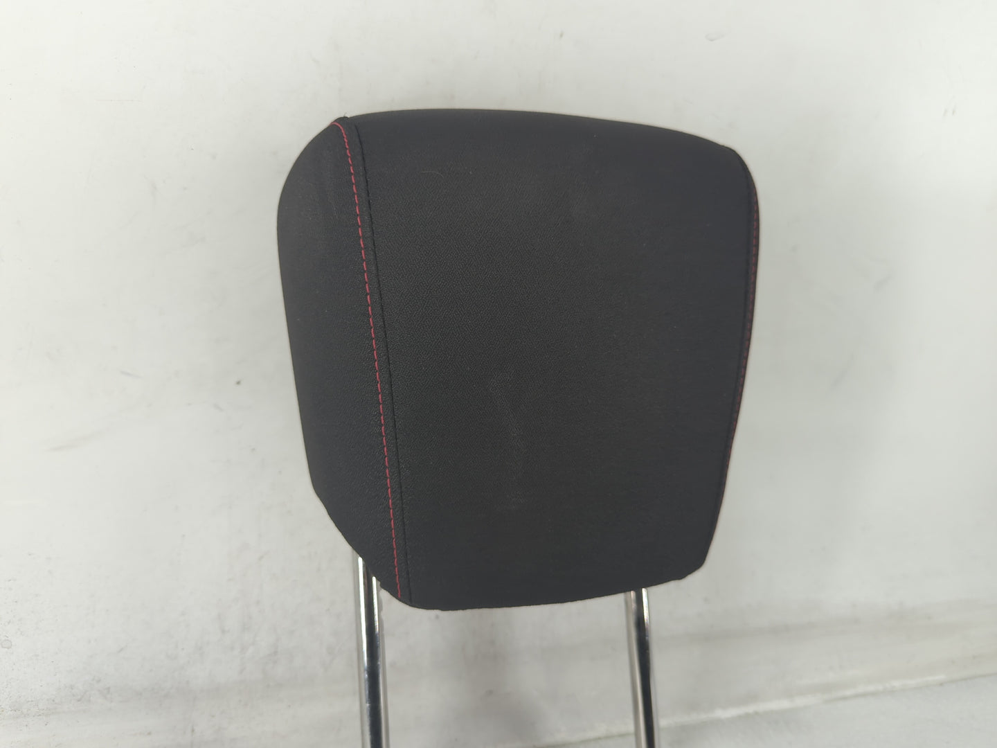 2014 Chevrolet Equinox Headrest Head Rest Rear Seat Fits OEM Used Auto Parts - Oemusedautoparts1.com