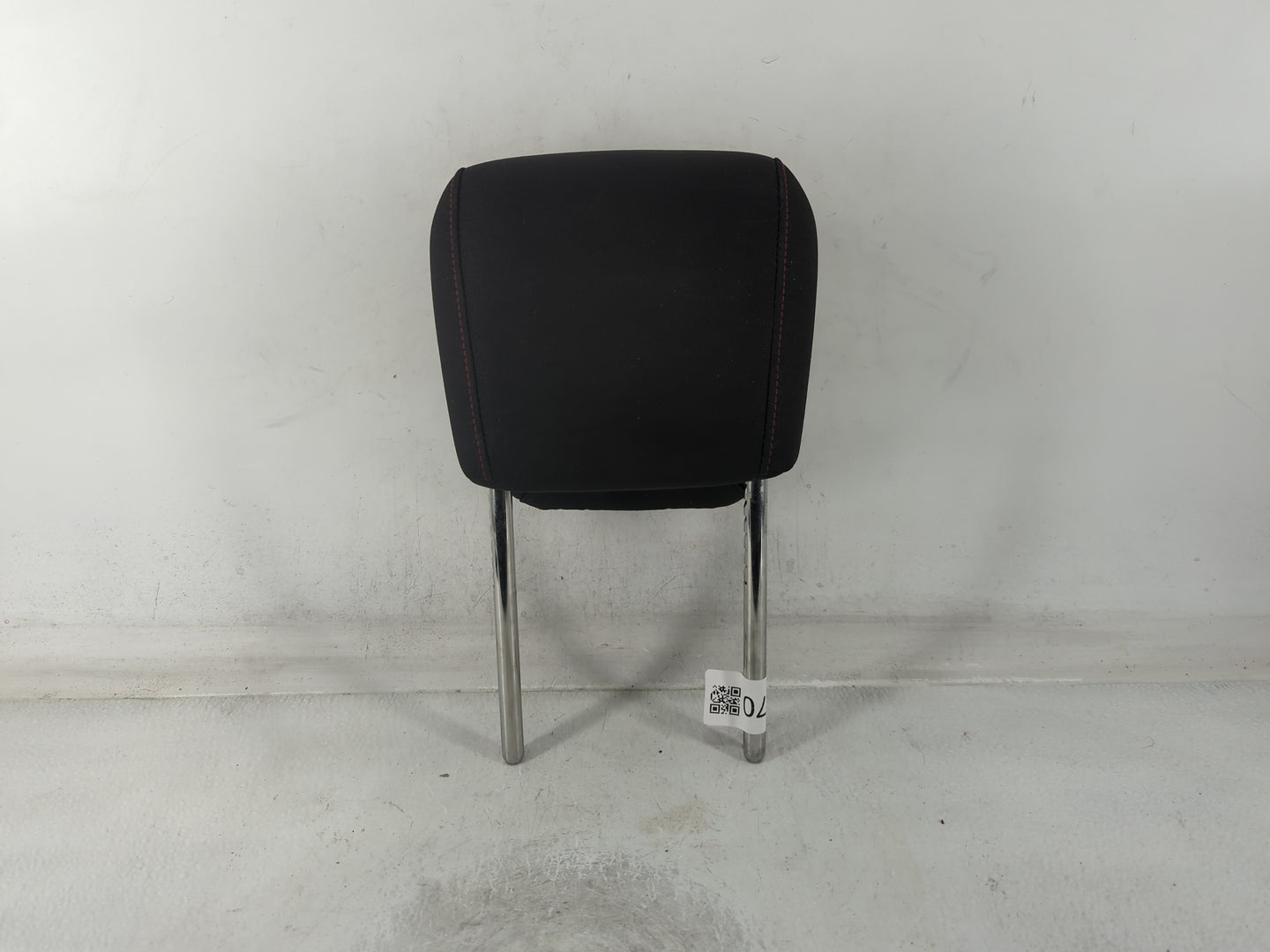 2014 Chevrolet Equinox Headrest Head Rest Rear Seat Fits OEM Used Auto Parts - Oemusedautoparts1.com