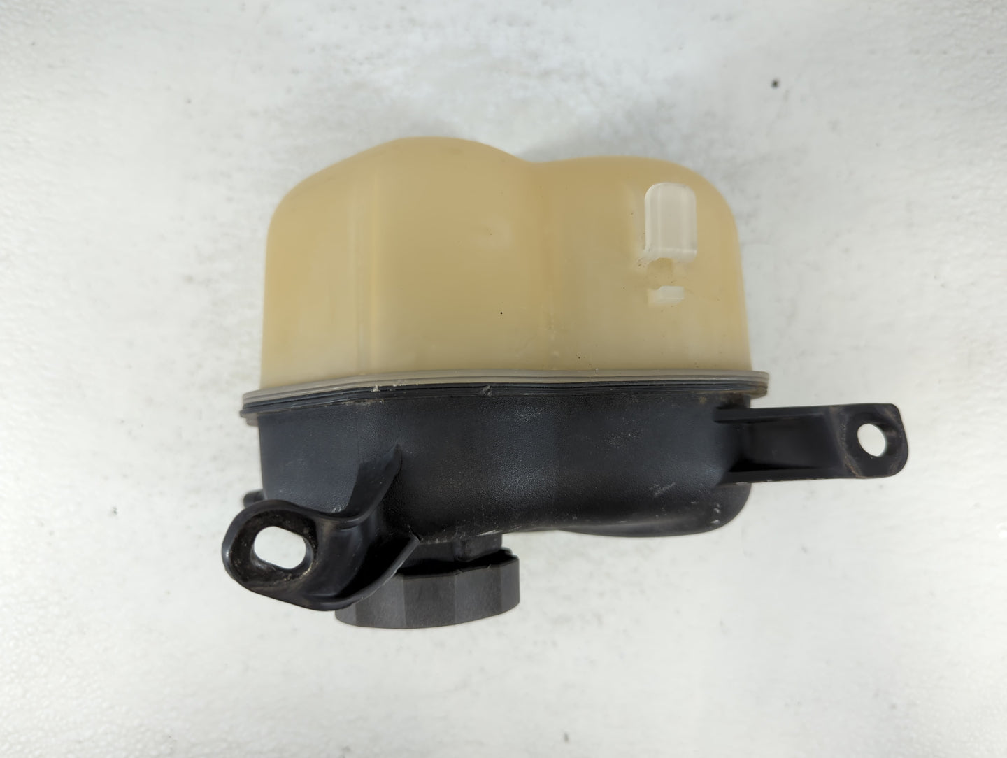 2010 Chevrolet Equinox Radiator Coolant Overflow Expansion Tank Bottle - Oemusedautoparts1.com