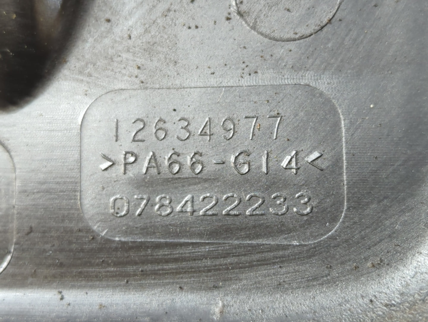 2014 Chevrolet Equinox Engine Cover - Oemusedautoparts1.com