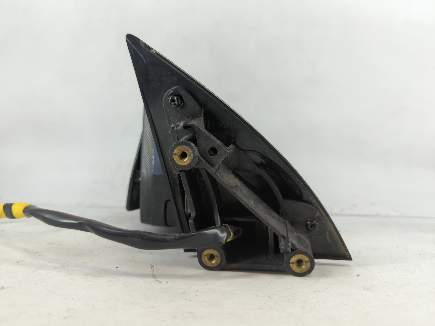 2011-2014 Chevrolet Equinox Driver Side View Mirror - Left Door Mirror OEM Used - Oemusedautoparts1.com