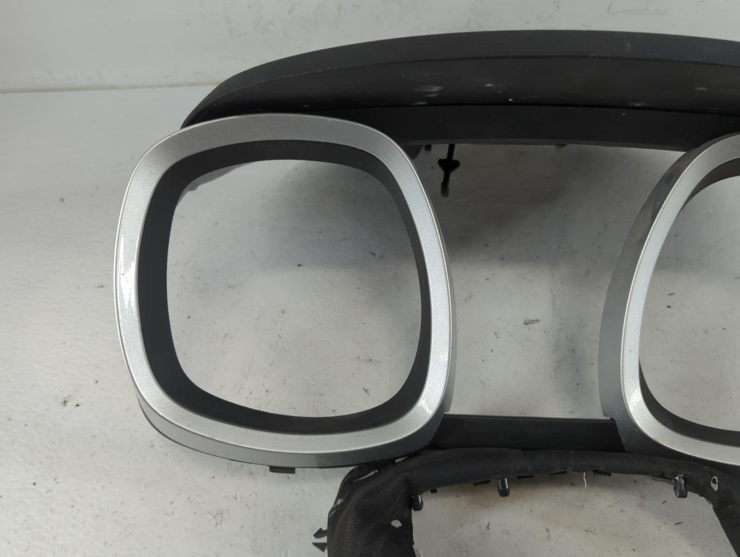 2014 Chevrolet Equinox Instrument Cluster Bezel - Oemusedautoparts1.com