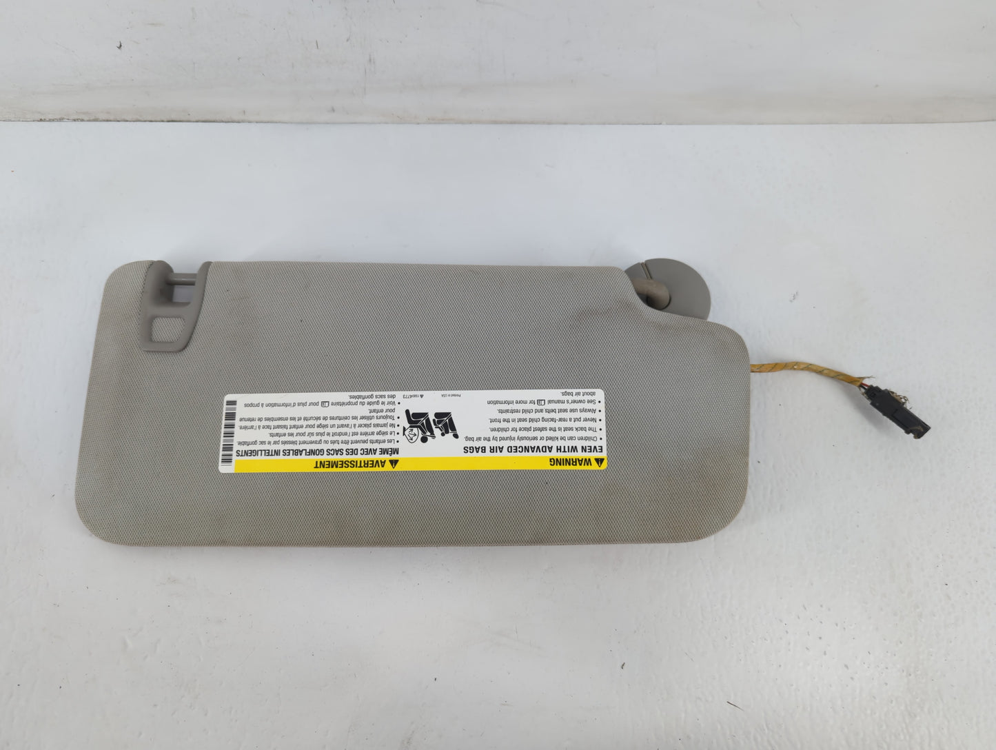2010-2017 Chevrolet Equinox Sun Visor Shade Replacement Passenger Right Mirror Fits Fits 2010 2011 2012 2013 2014 2015 2016 