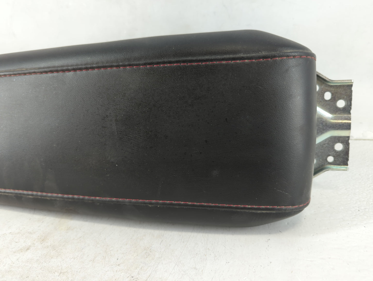 2014 Chevrolet Equinox Center Console Armrest Cover Lid P/N:03-9098 1322014 Fits OEM Used Auto Parts - Oemusedautoparts1.com