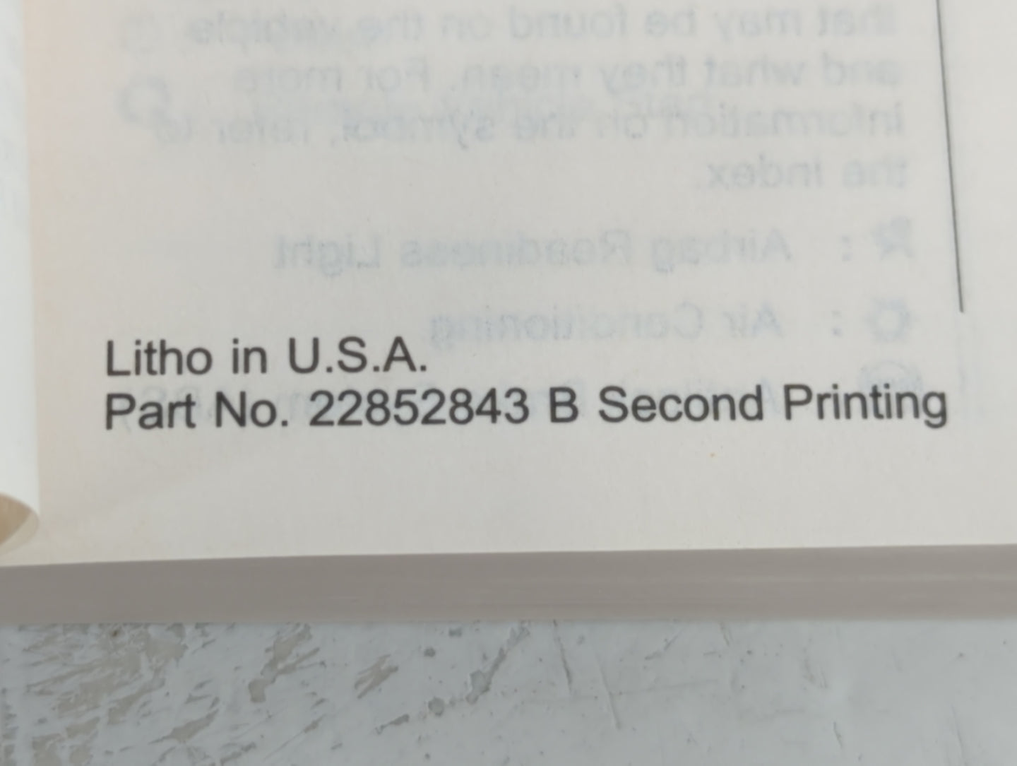 2014 Chevrolet Equinox Owners Manual Book Guide P/N:22852843 B OEM Used Auto Parts - Oemusedautoparts1.com