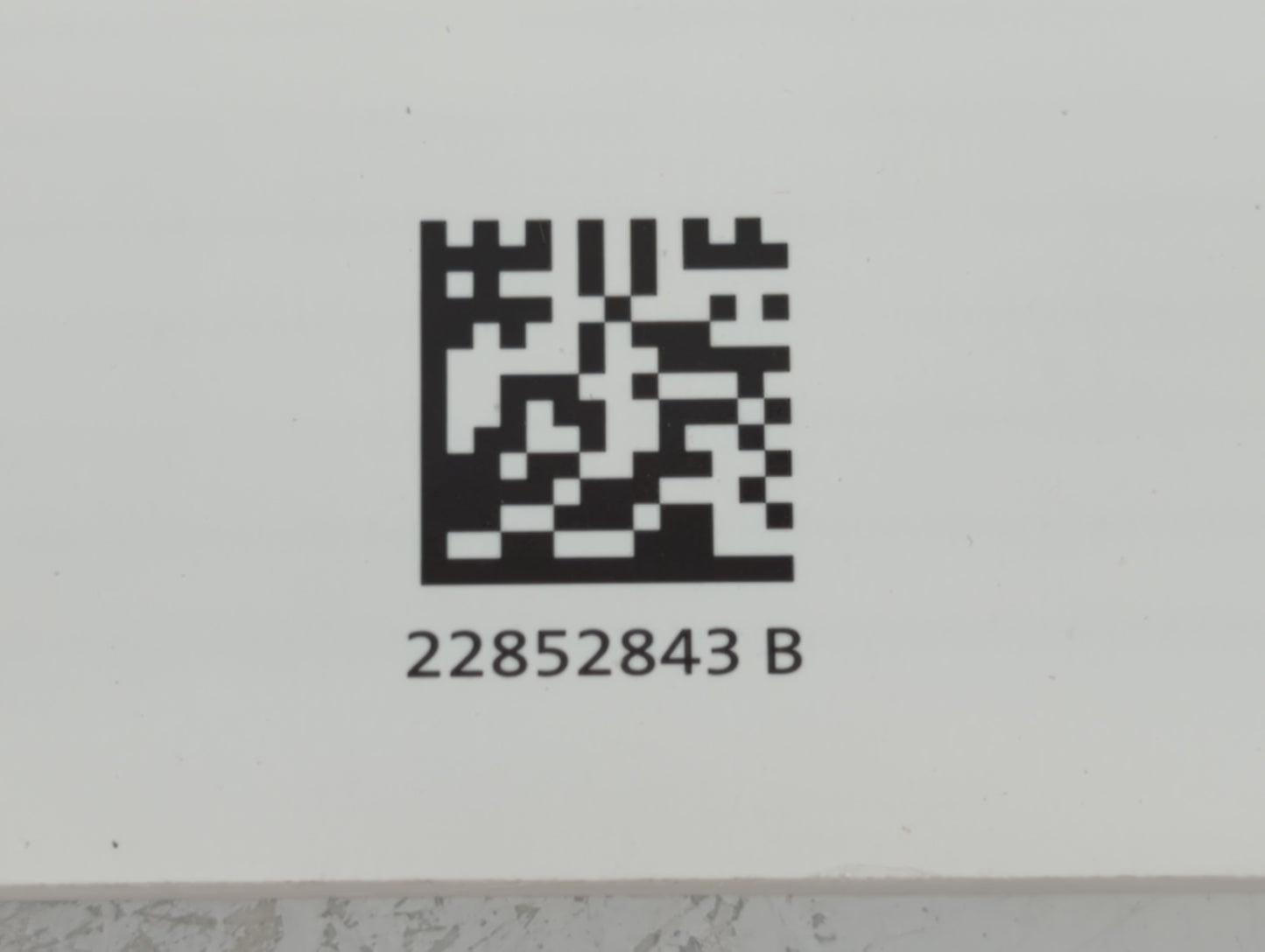 2014 Chevrolet Equinox Owners Manual Book Guide P/N:22852843 B OEM Used Auto Parts - Oemusedautoparts1.com