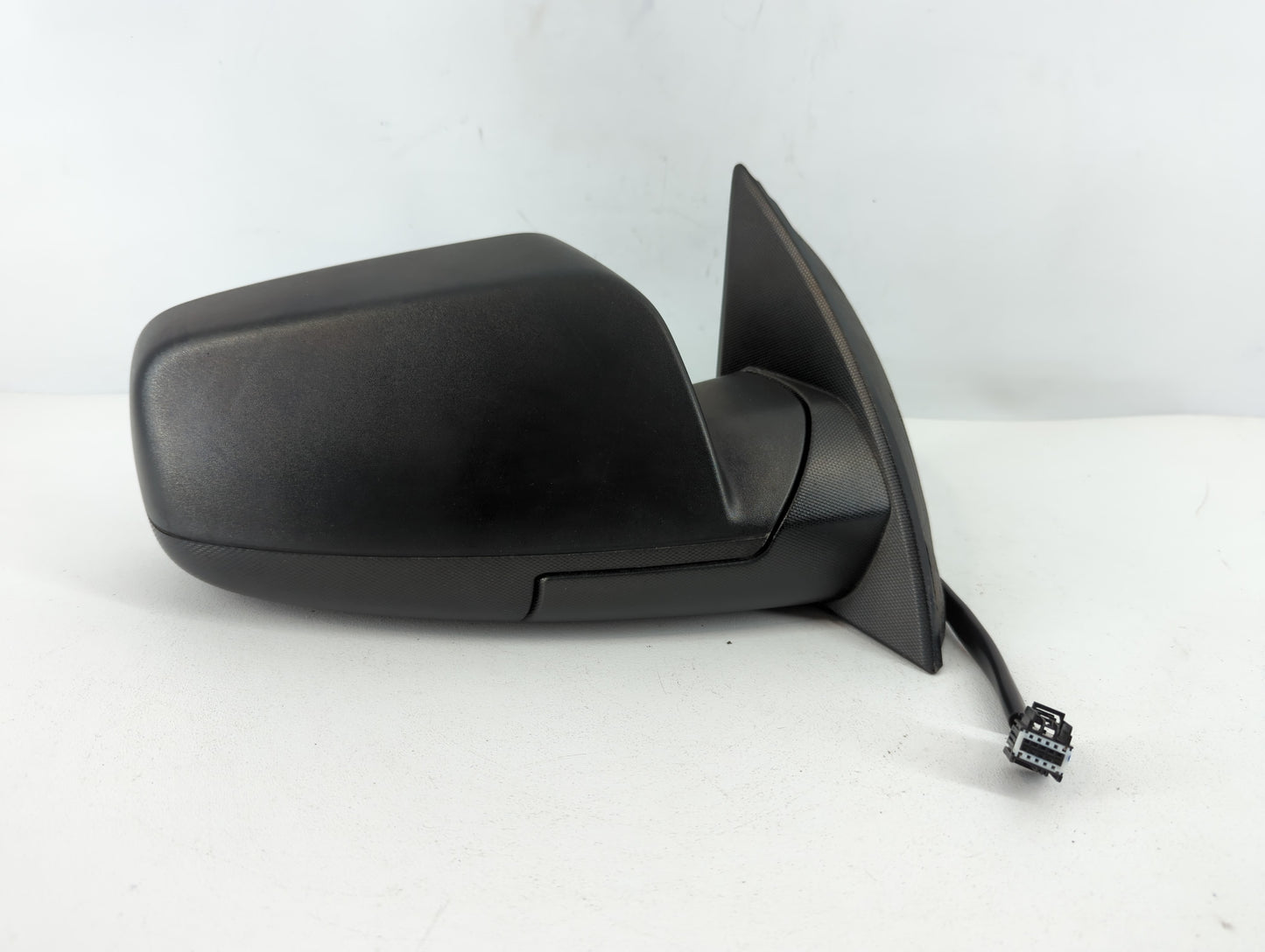 2012-2014 Chevrolet Equinox Passenger Side View Mirror - Right Door Mirror OEM Used - Oemusedautoparts1.com