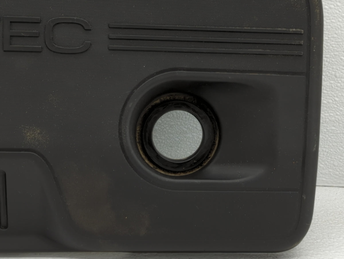 2014 Chevrolet Equinox Engine Cover 750663 - Oemusedautoparts1.com