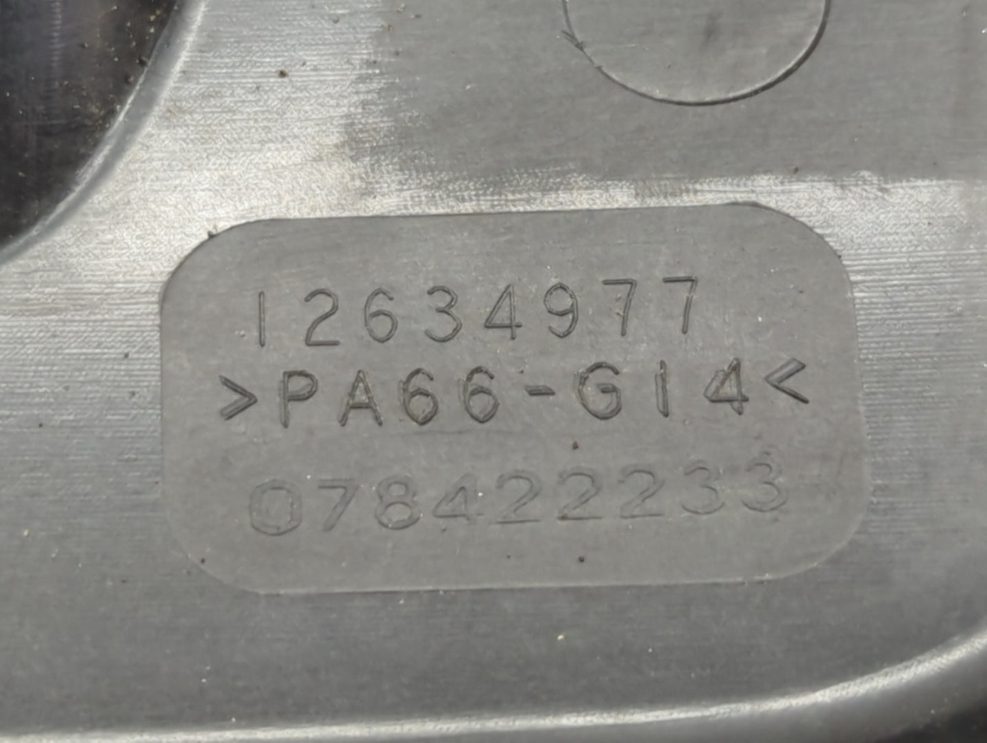2014 Chevrolet Equinox Engine Cover - Oemusedautoparts1.com