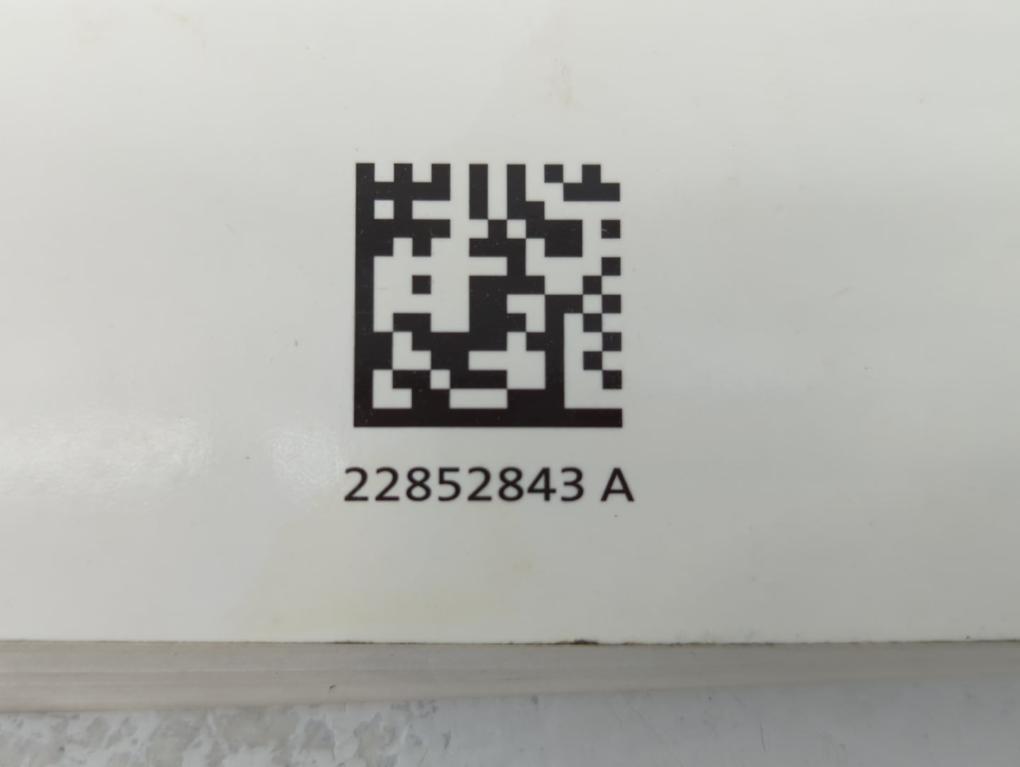 2014 Chevrolet Equinox Owners Manual Book Guide P/N:22852843 A OEM Used Auto Parts - Oemusedautoparts1.com