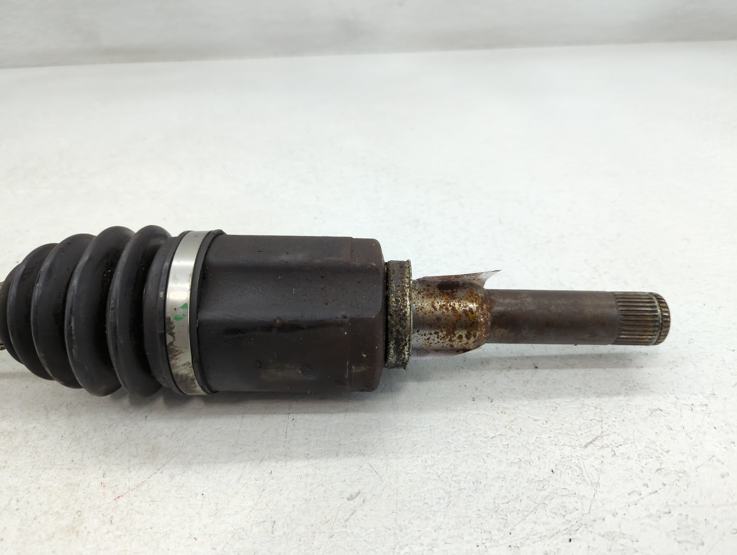 2010-2017 Chevrolet Equinox Axle Shaft Front Driver Cv C/v - Oemusedautoparts1.com