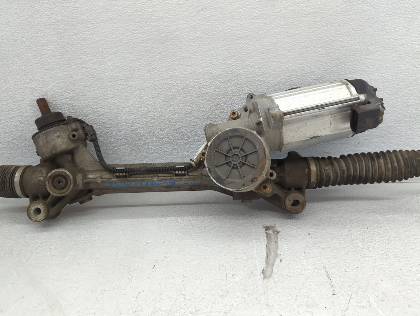2014-2017 Chevrolet Equinox Rack and Pinion Steering Gear P/N:P23142854 01397165, 7817 974 220 Fits Fits 2014 2015 2016 2017