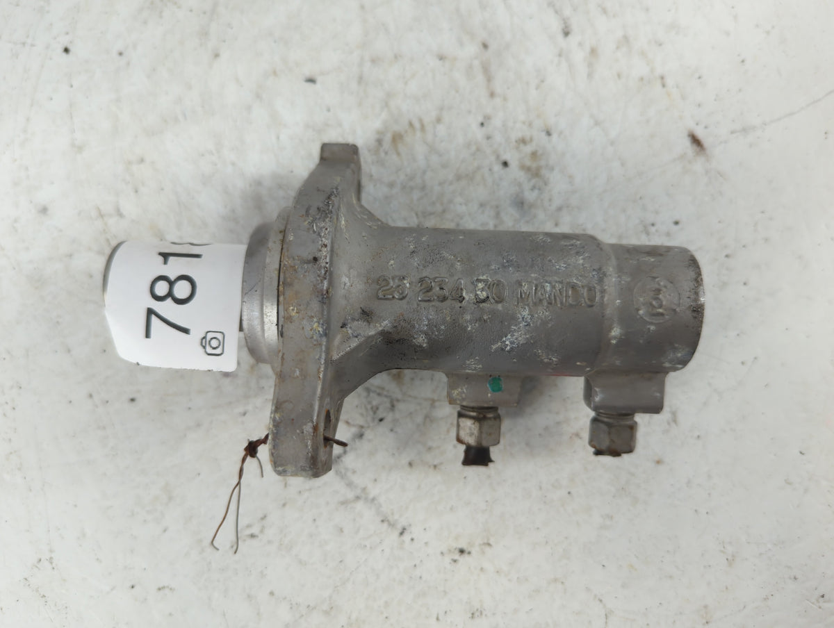 2011-2017 Chevrolet Equinox Brake Master Cylinder 781816 - Oemusedautoparts1.com