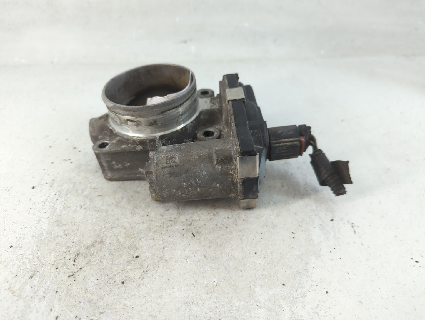 2012-2015 Chevrolet Equinox Throttle Body P/N:12632101CA Fits Fits 2012 2013 2014 2015 OEM Used Auto Parts - Oemusedautopart