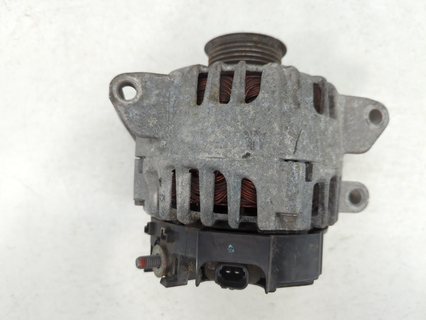 2010-2017 Chevrolet Equinox Alternator Replacement Generator Charging Assembly Engine OEM P/N:13588328 Fits OEM Used Auto Pa