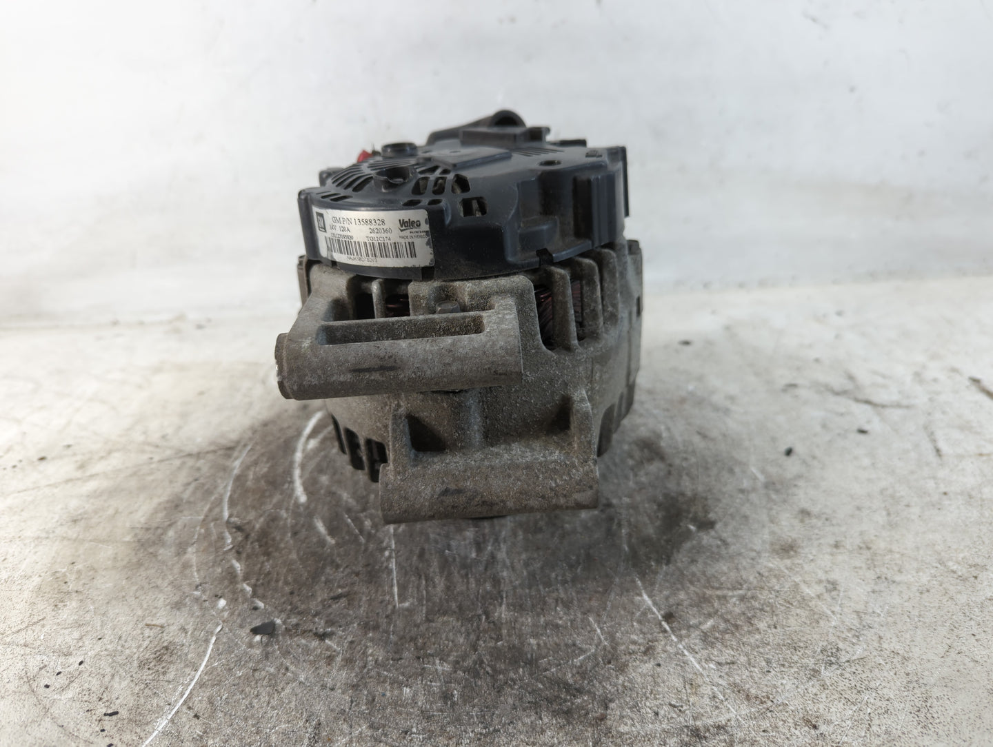 2010-2017 Chevrolet Equinox Alternator Replacement Generator Charging Assembly Engine OEM P/N:13588328 Fits OEM Used Auto Pa