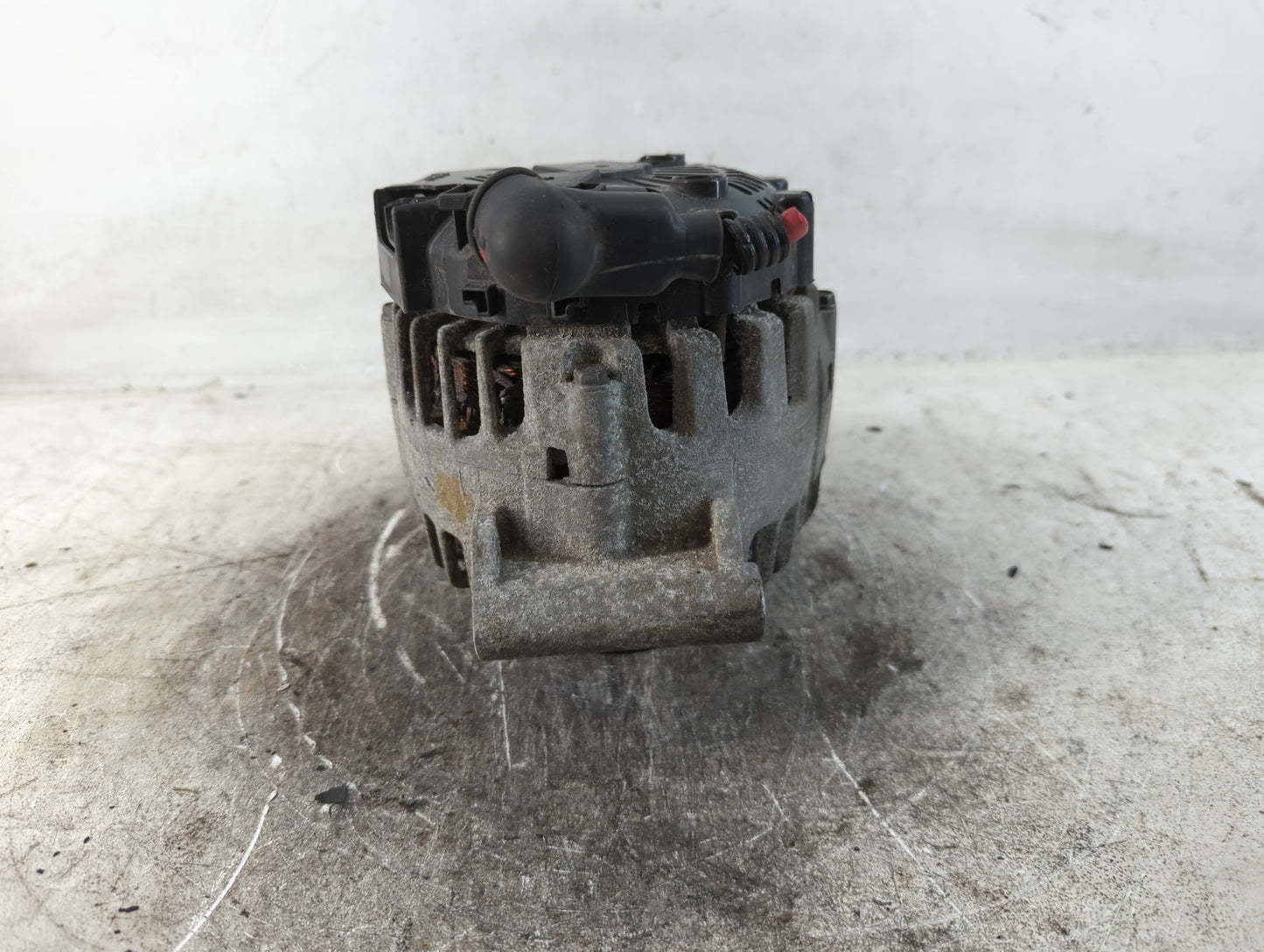 2010-2017 Chevrolet Equinox Alternator Replacement Generator Charging Assembly Engine OEM P/N:13588328 Fits OEM Used Auto Pa