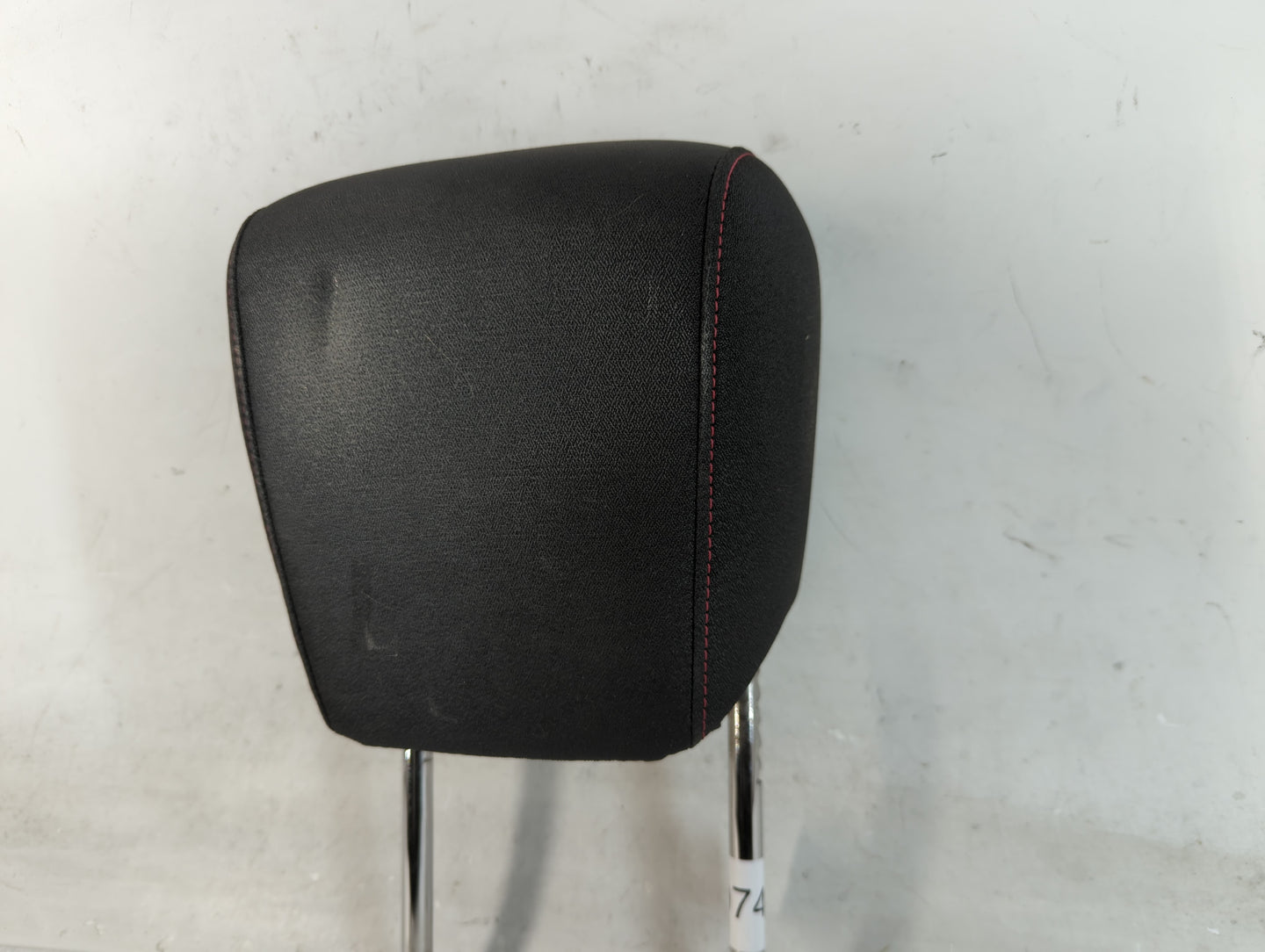 2014 Chevrolet Equinox Headrest Head Rest Front Driver Passenger Seat Fits OEM Used Auto Parts - Oemusedautoparts1.com
