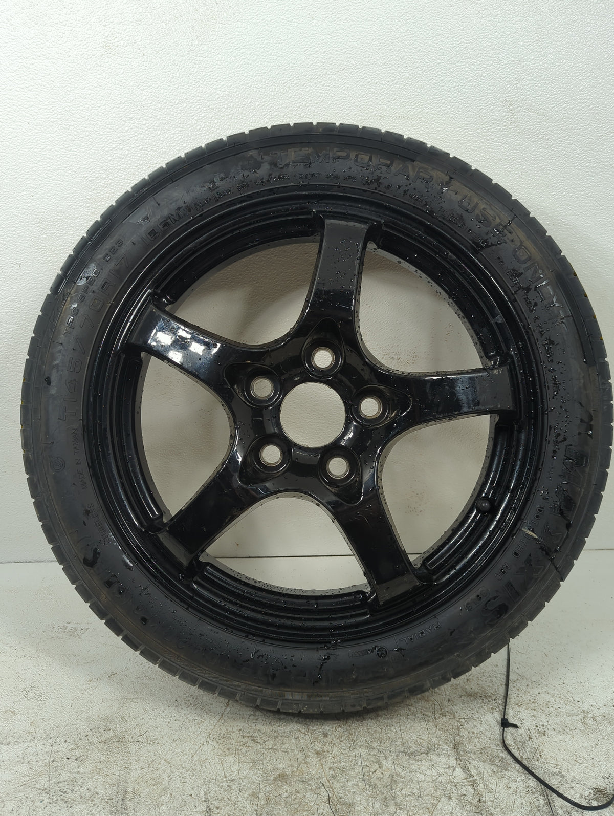 2014-2014 Chevrolet Equinox Spare Donut Tire Wheel Rim Oem 851602 - Oemusedautoparts1.com