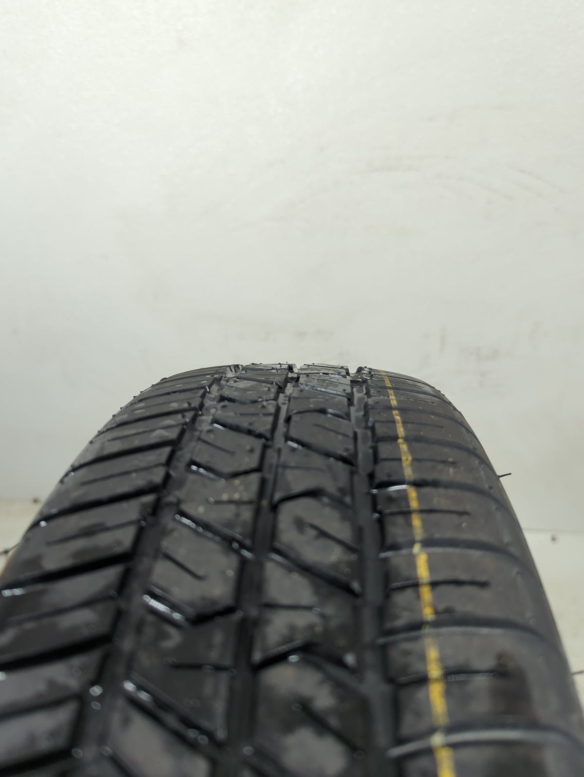 2014-2014 Chevrolet Equinox Spare Donut Tire Wheel Rim Oem 851602 - Oemusedautoparts1.com